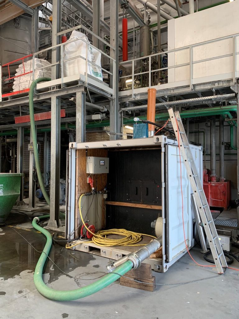 Our test module in operation at a wood-based materials industry, demonstrating effective exhaust air treatment and emission control.